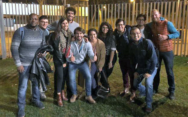 Students and alumni at the botifarrada